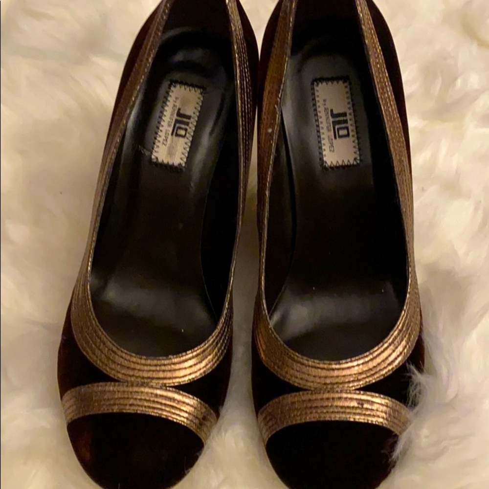 Jennifer Lopez wedge shoes